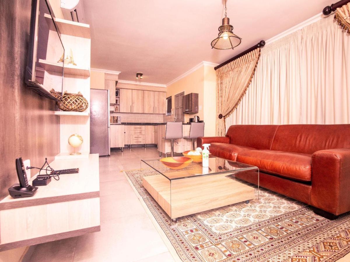 Masingitana Hotel Acornhoek Экстерьер фото
